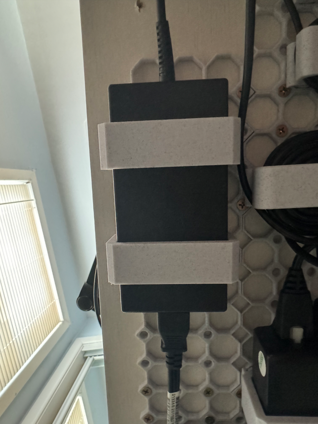 Underware - HP G4 Dock & Power Brick Loops