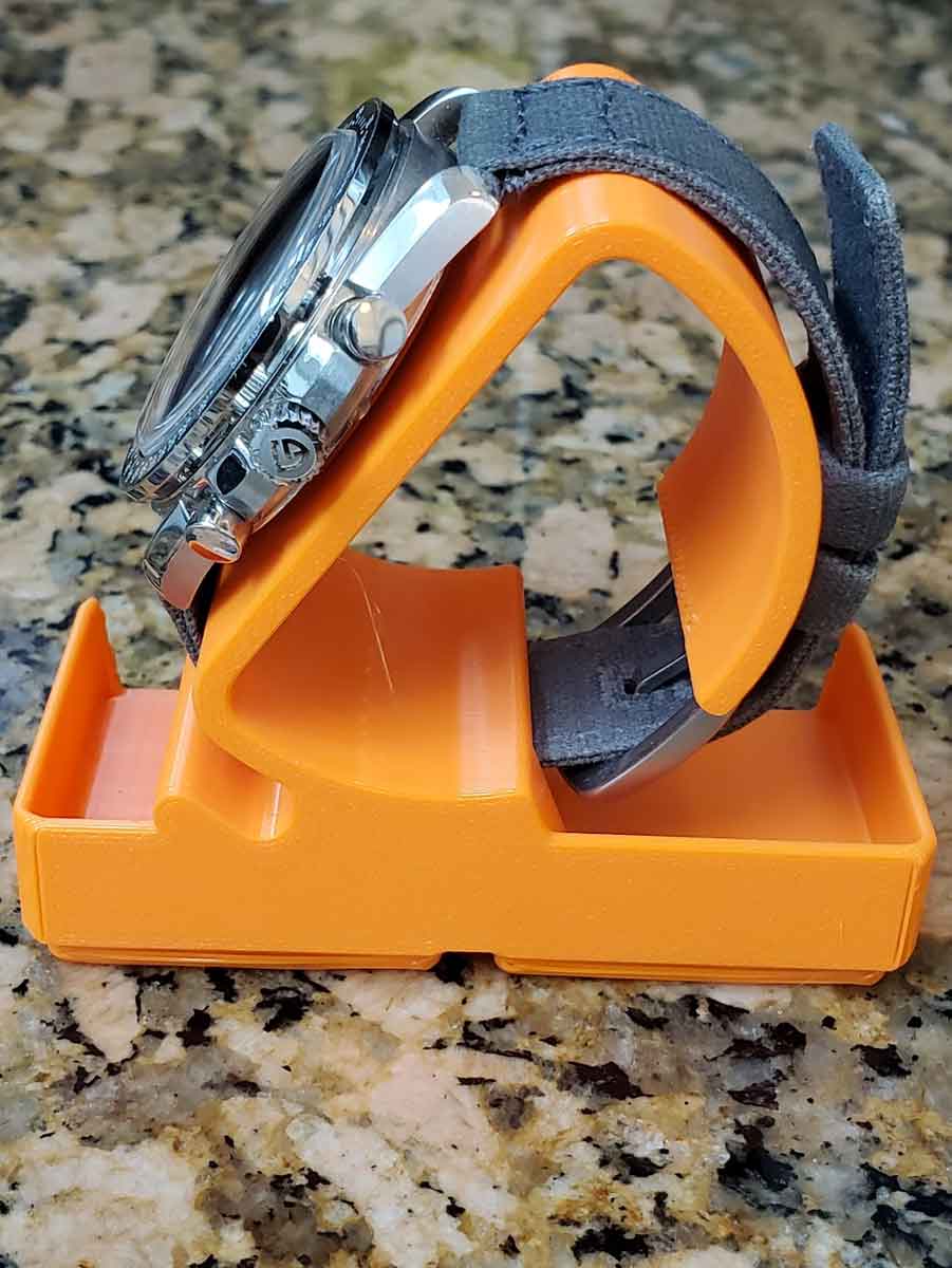Gridfinity Watch Stand (2nd remix)