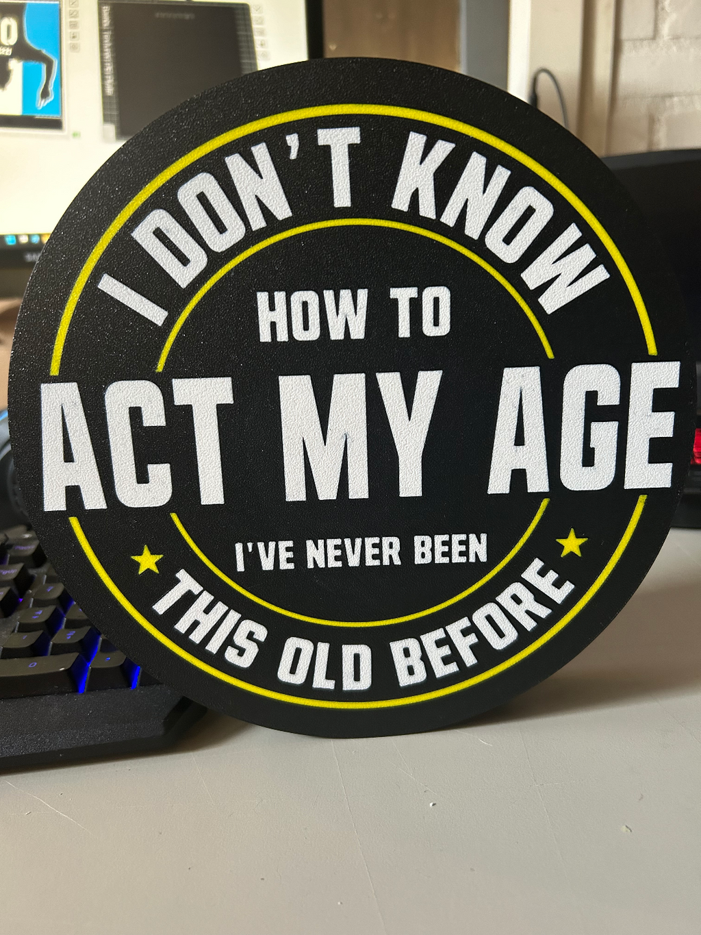 Lightbox i don't know my age