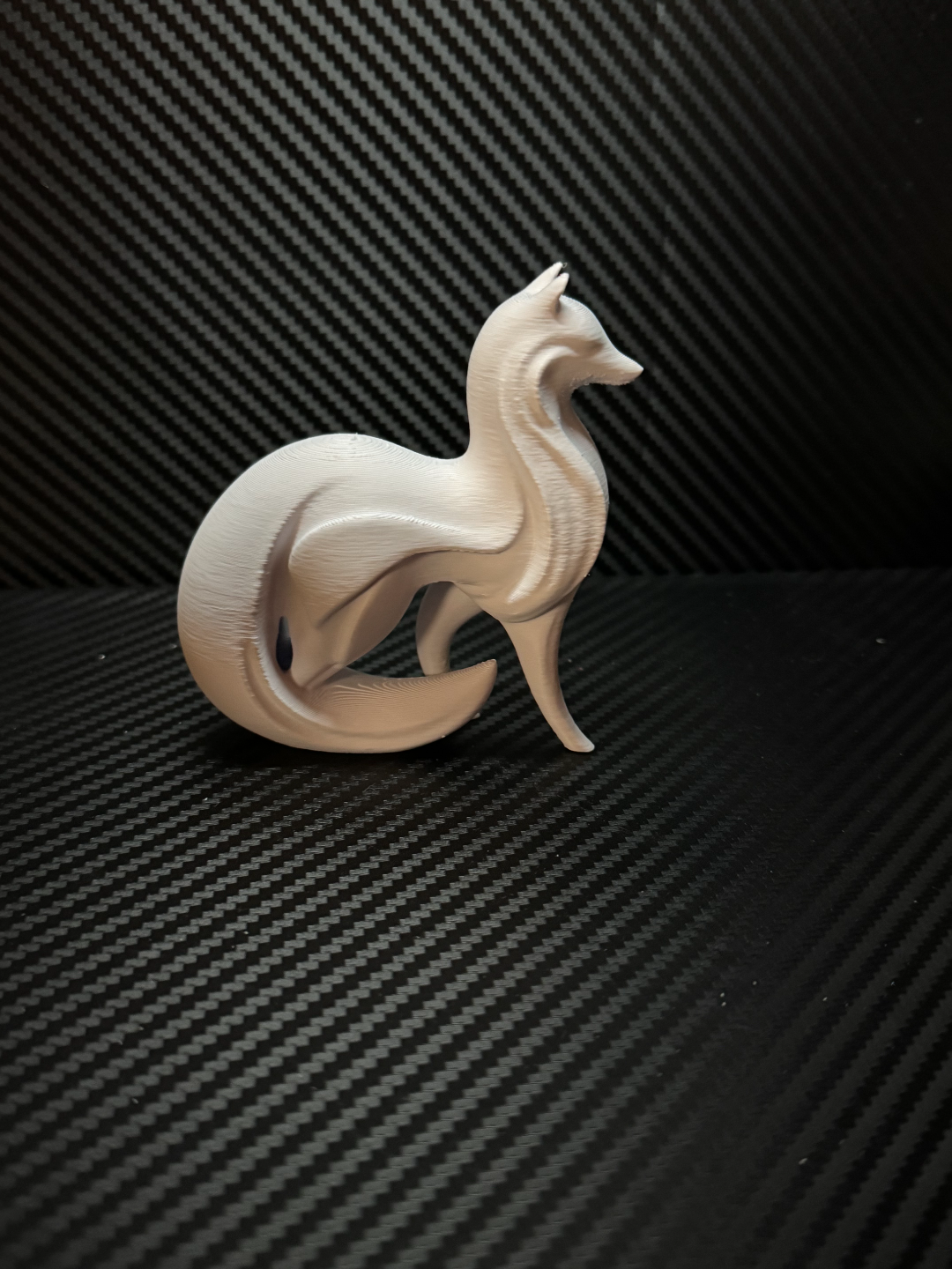 Minimalistic Wolf sculpture