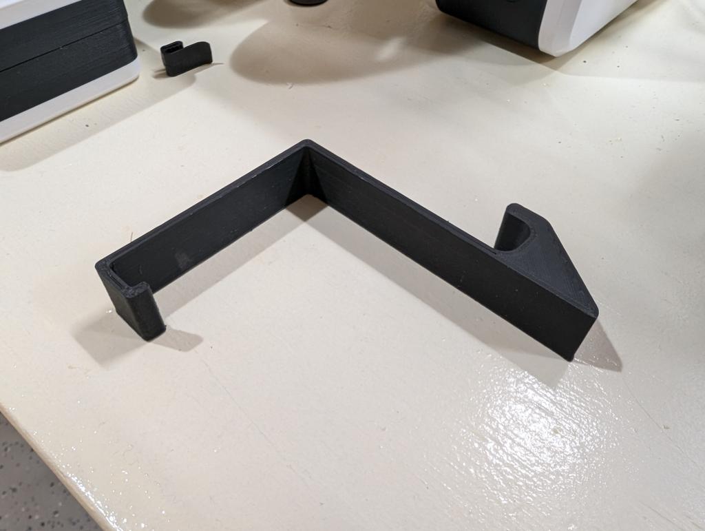 Simple Cubicle Hook/Hanger