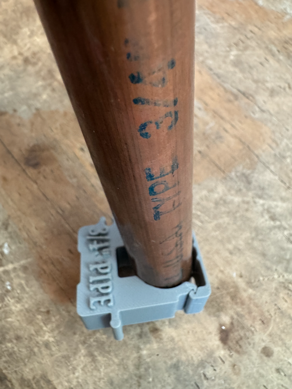 3/4 Inch Pipe Bracket