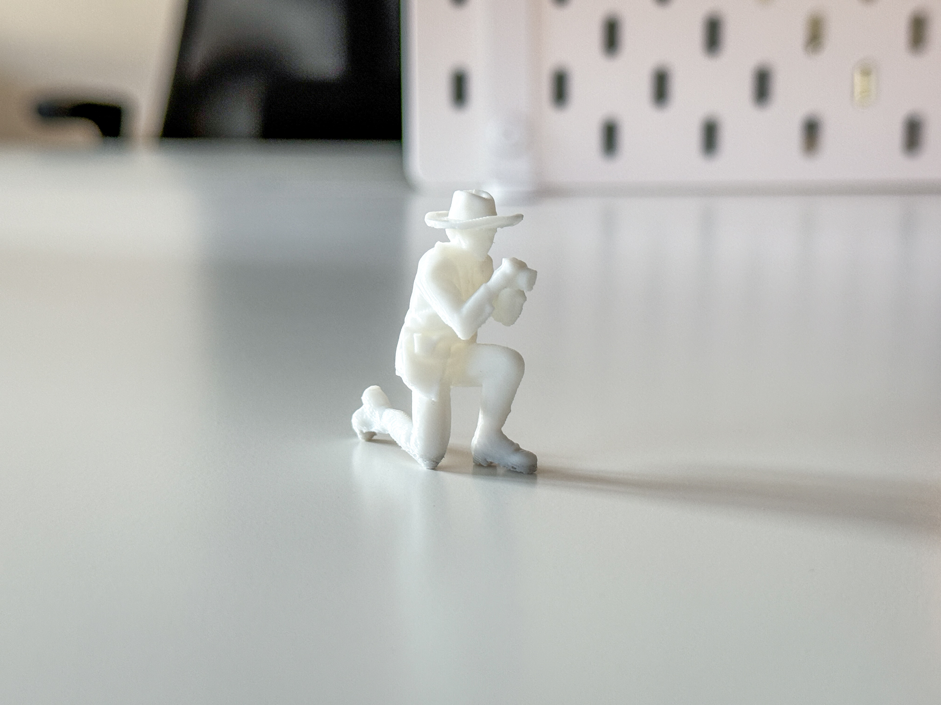 Miniature Photographer/Tourist for your Diorama