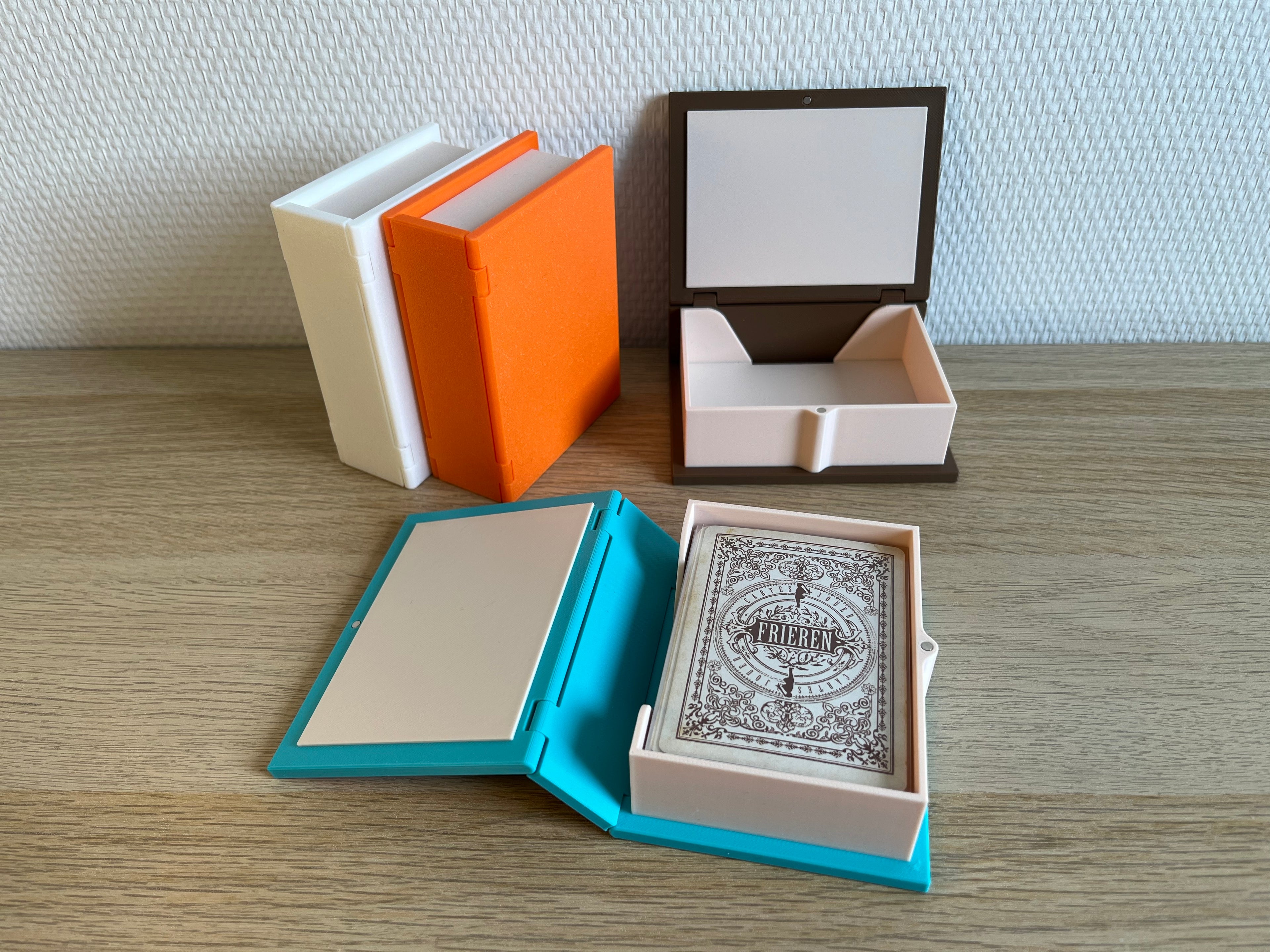 Playing/Collection Cards Book Case (Parametric)