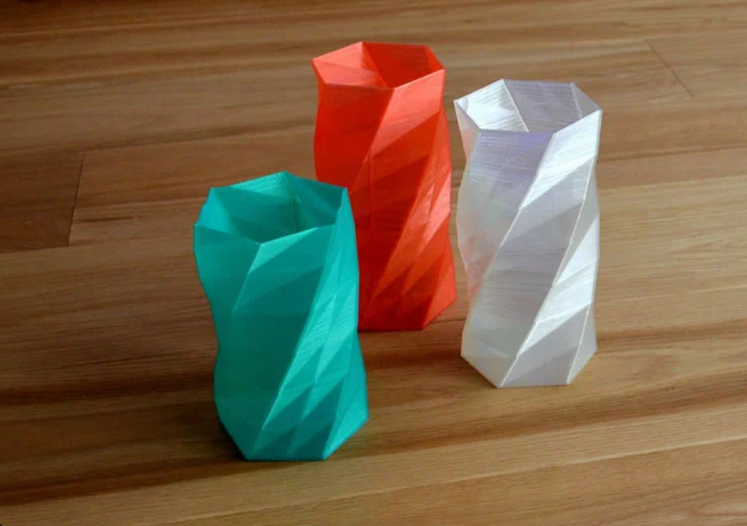 Twisted 6-Sided Vase