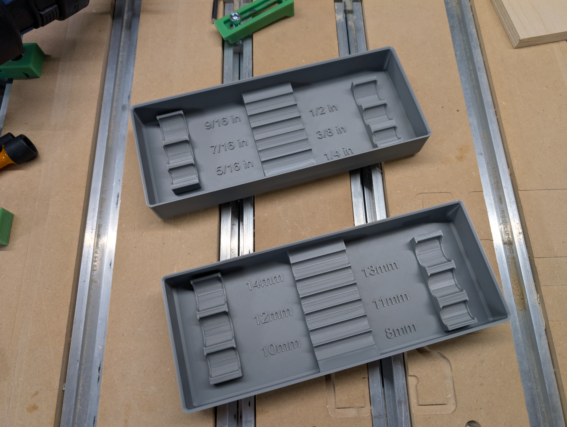 Gridfinity Trays for 150mm long Wiha Nut Drivers