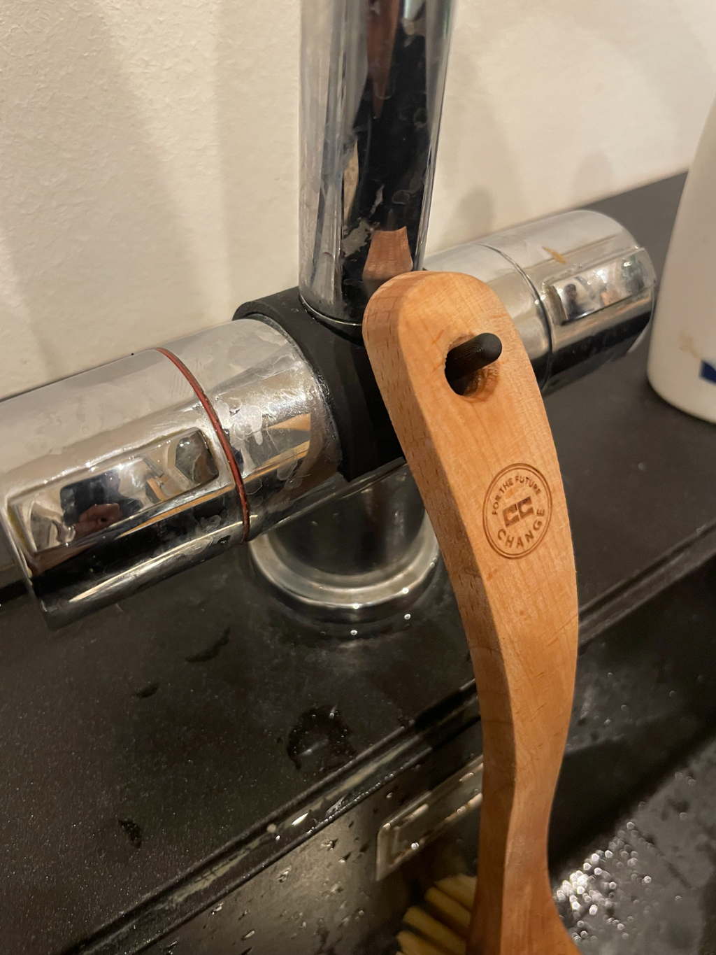 Dishwashing Brush holder faucet 2 types