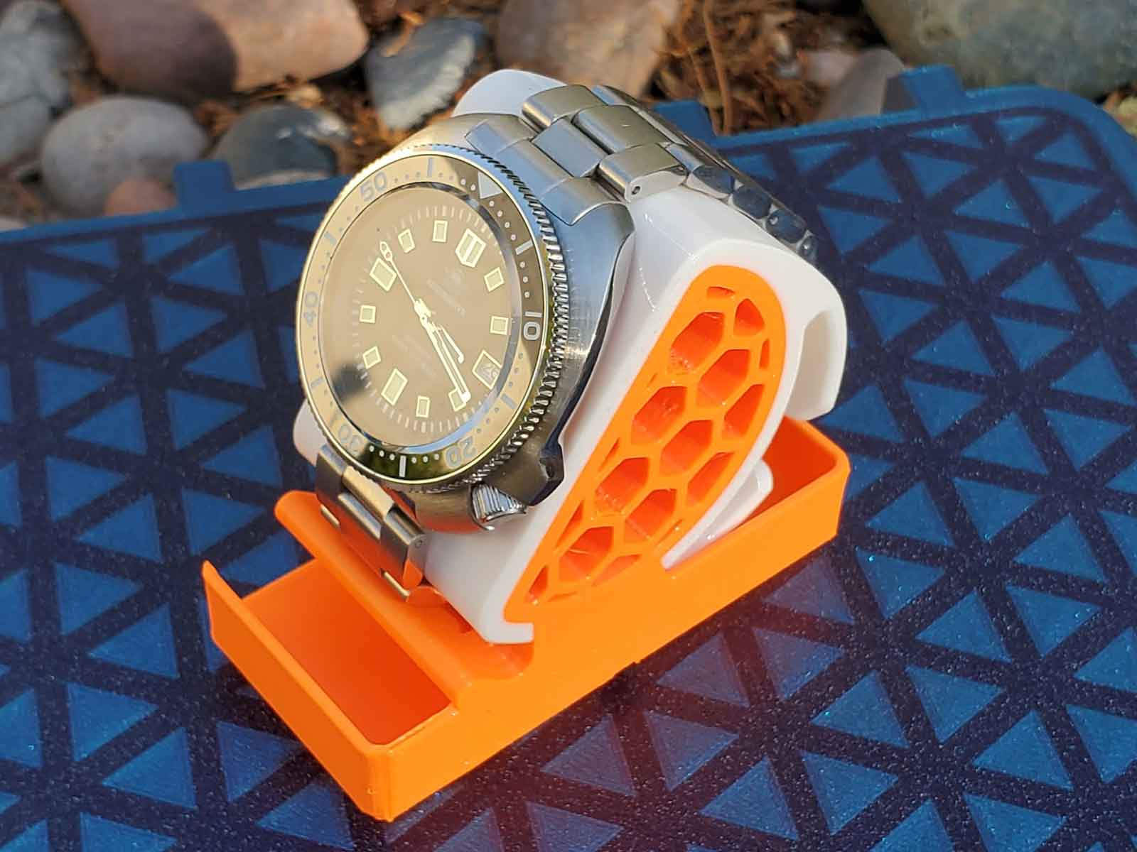 Gridfinity Watch Stand v3.0 for Larger Watches