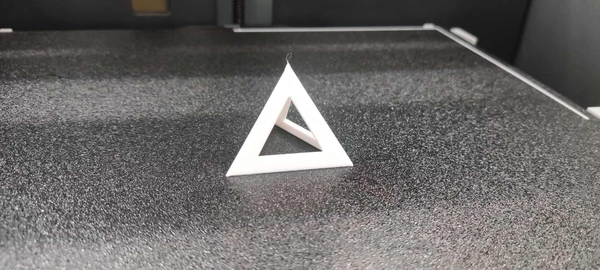 Spray paint help pyramid bundle