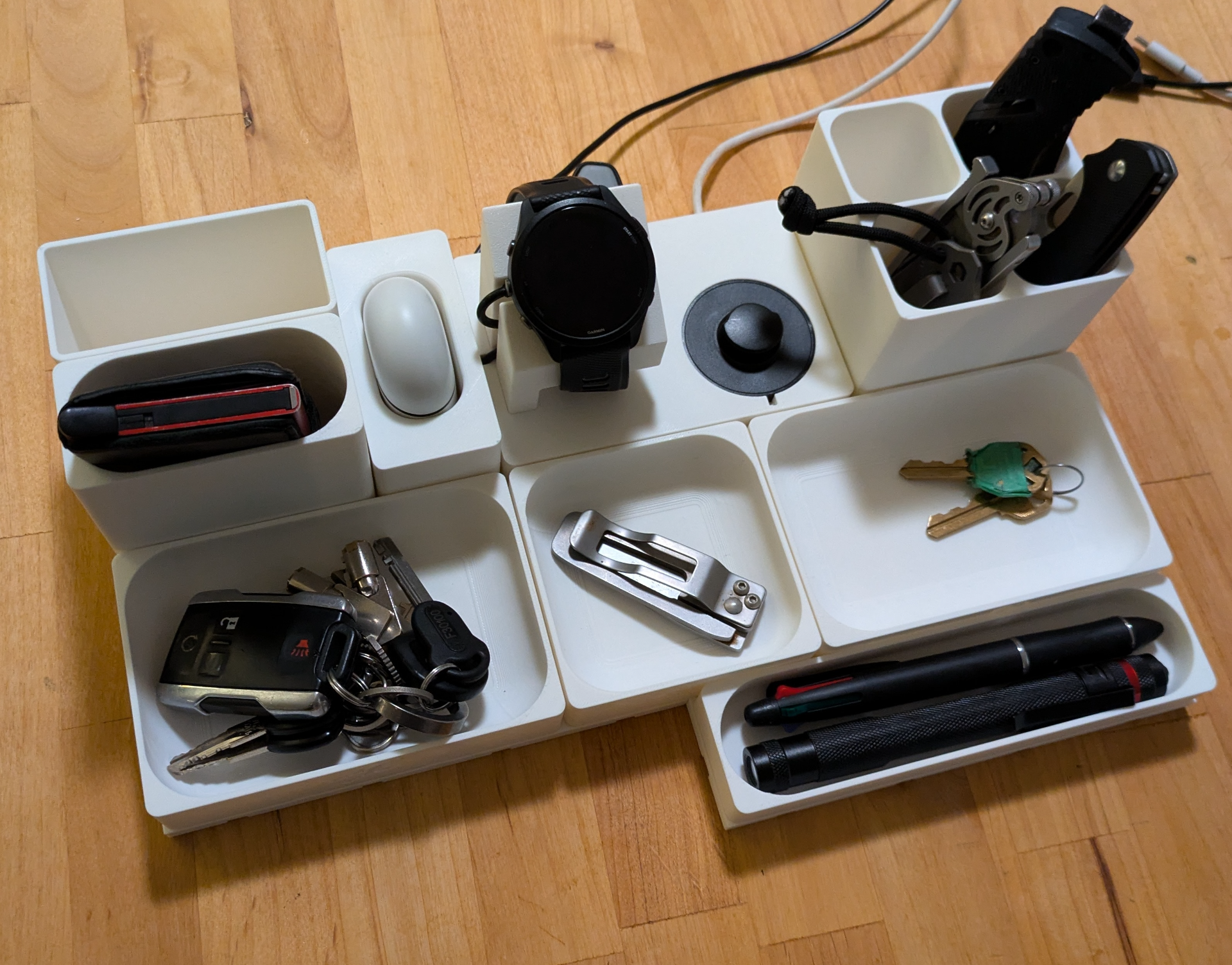 Pixel Bud Pro Holder, Gridfinity Refined