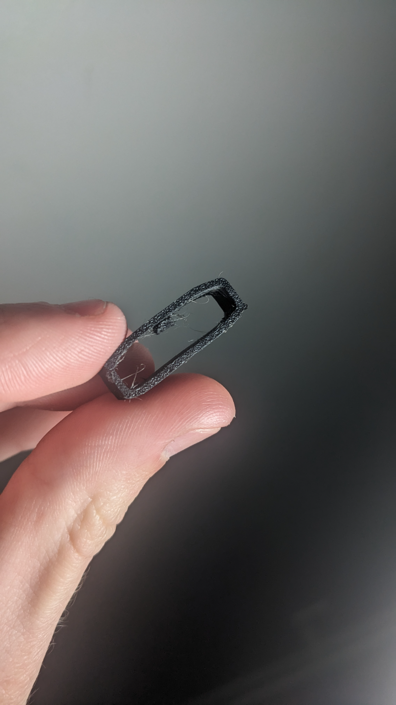 Garmin instinct watch band thing