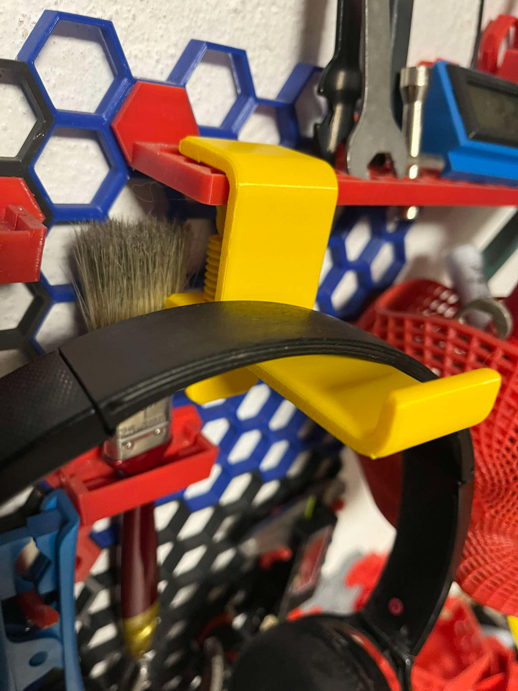 Headphone holder, stand ideal for M32
