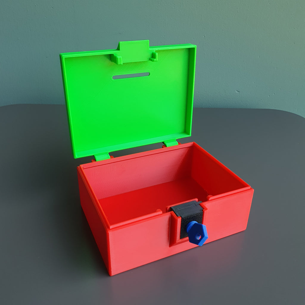 Coinbox with key lock