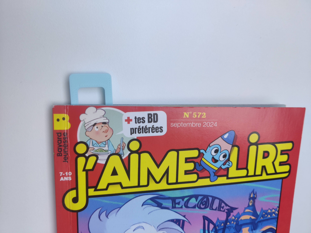 Friendly reading guide with next line for kids