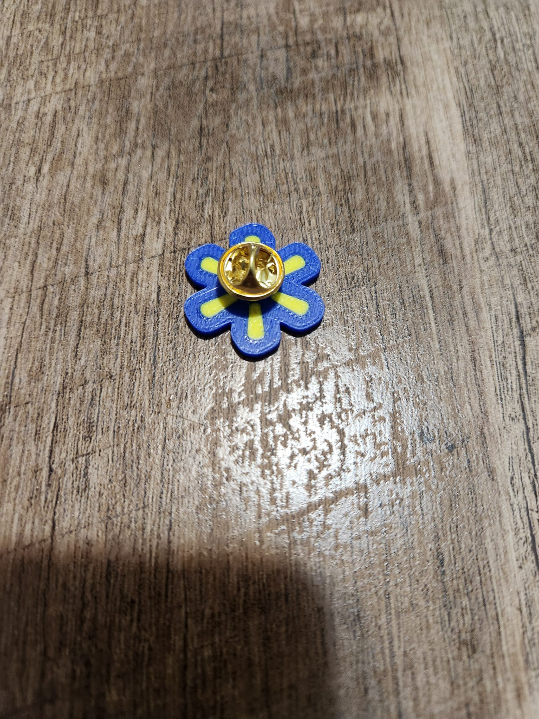 Walmart logo pin