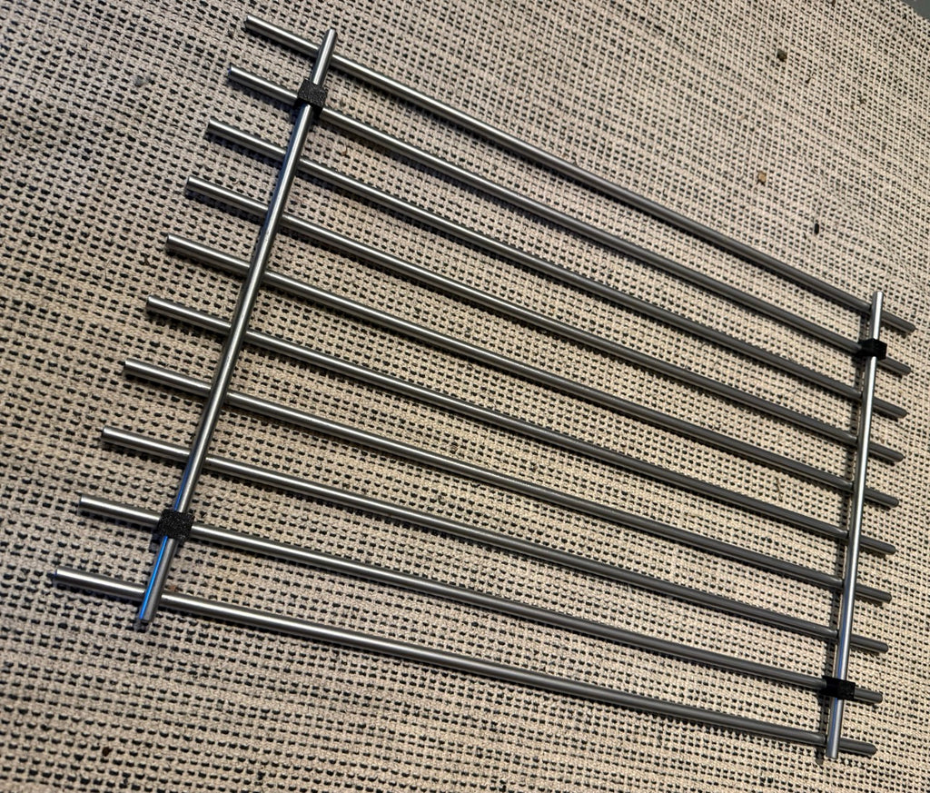 Replacement feet for IKEA LÄMPLIG trivet