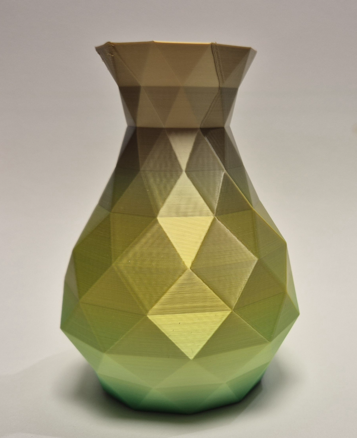 Modern Vase Free to sell