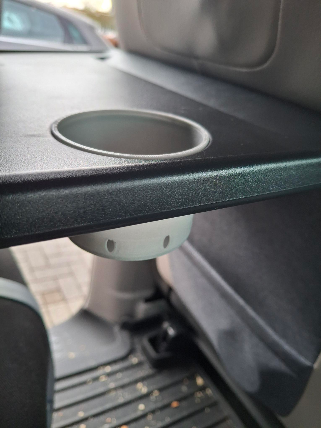 ID Buzz Cup Holder