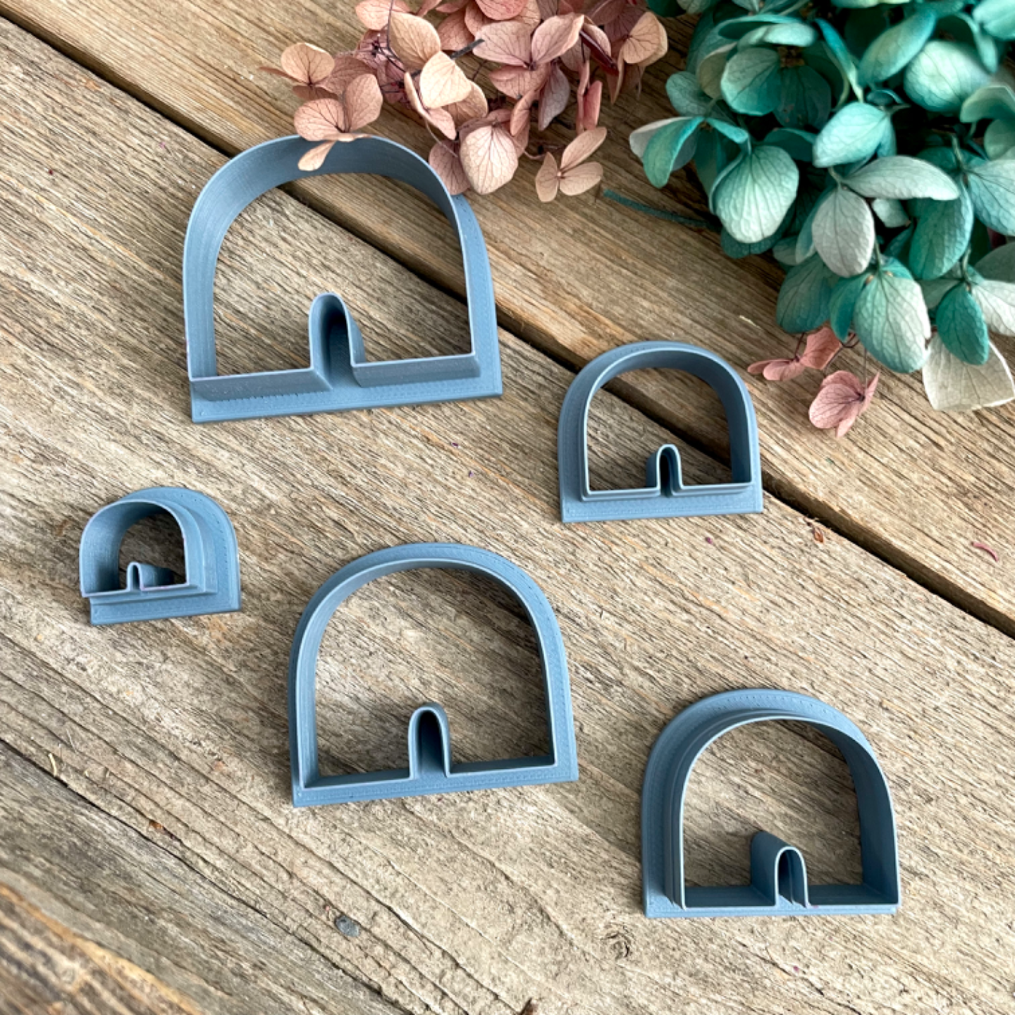 Short Rainbow Earring Cutters