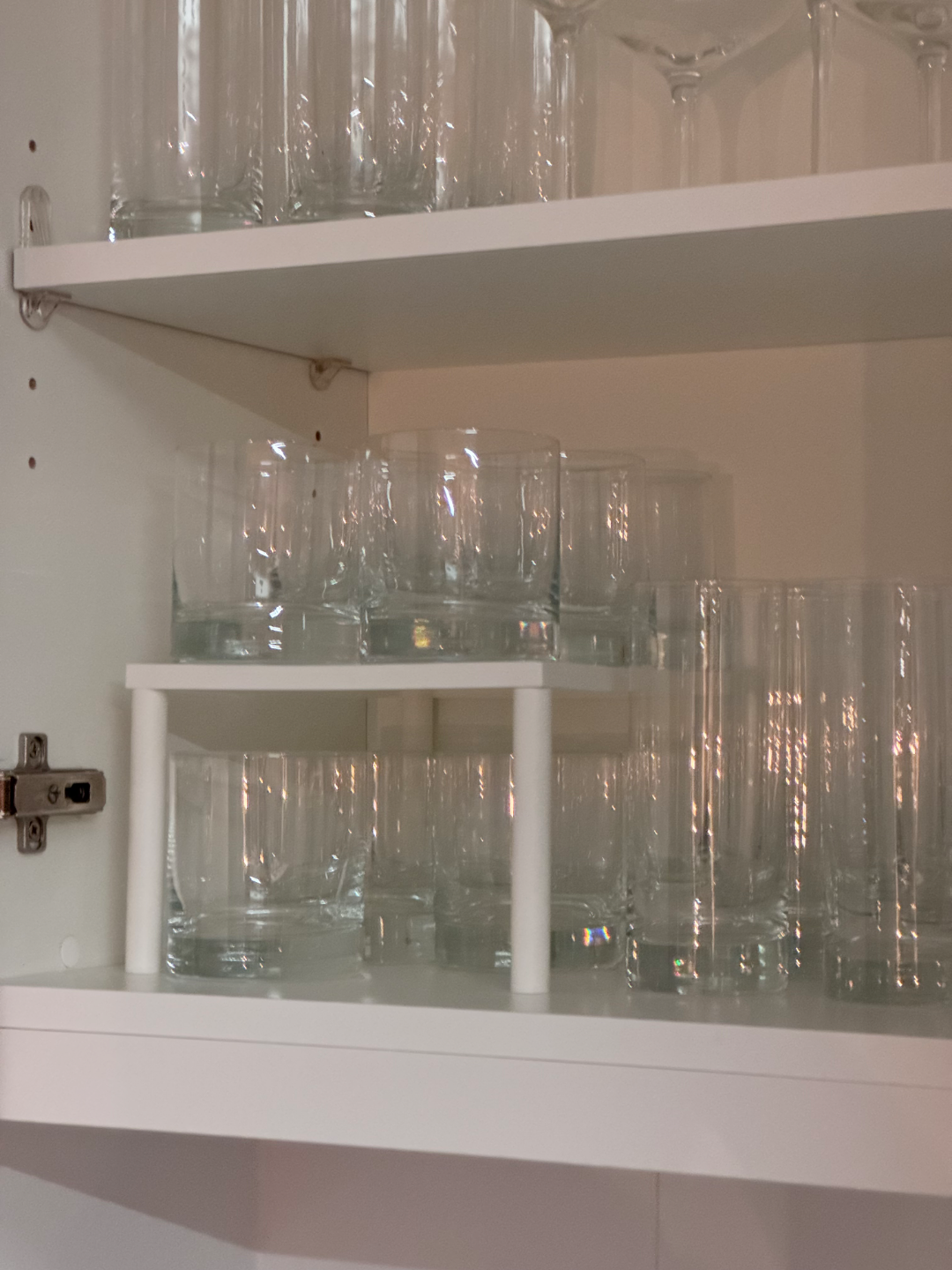 Cupboard riser for old fashion glasses