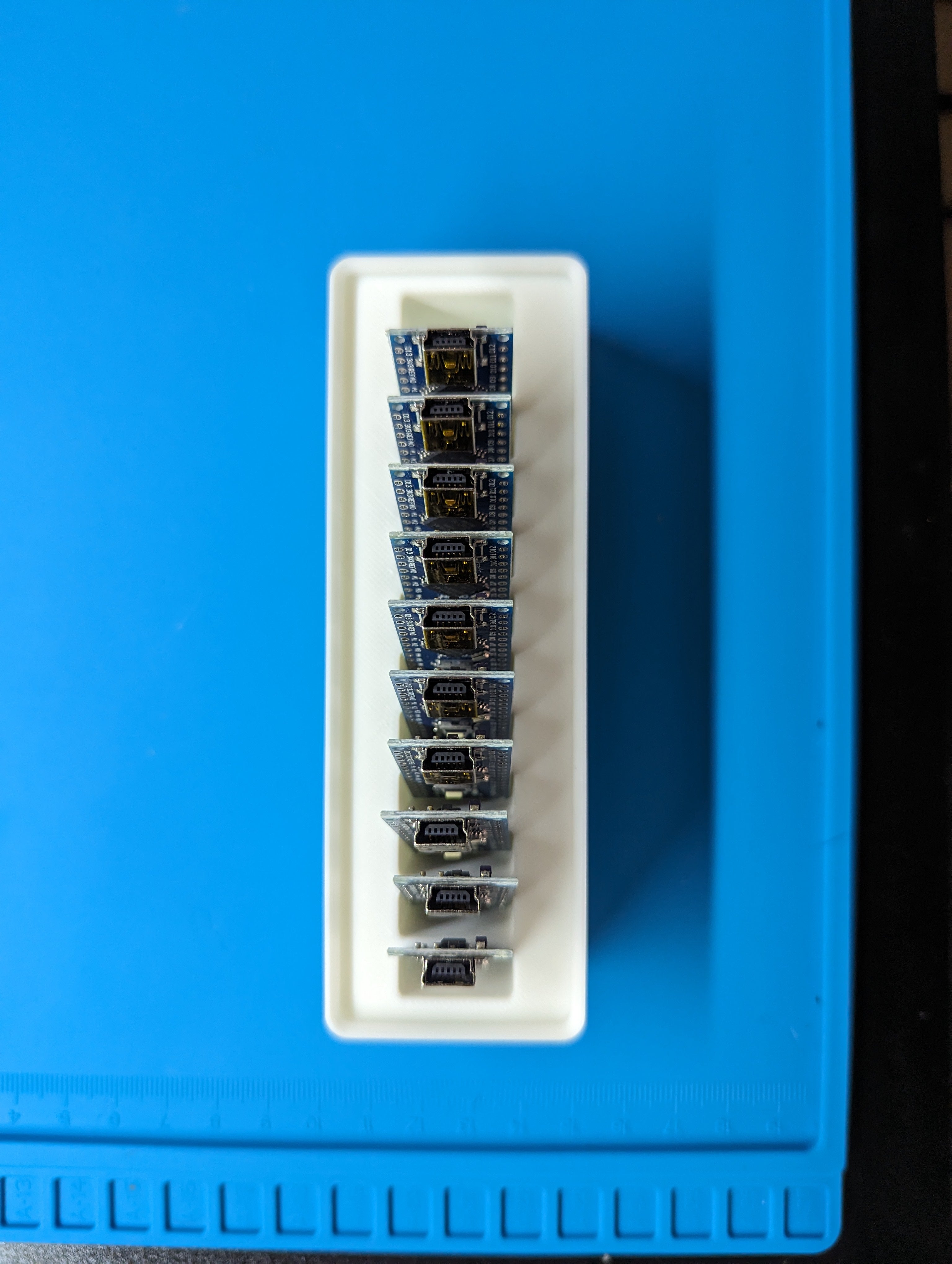 Gridfinity 1x3x4 Arduino Nano Storage NO LEGS