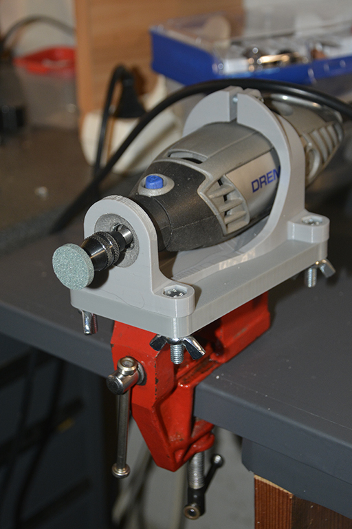 Adjustable Dremel mounth - vice clamping device