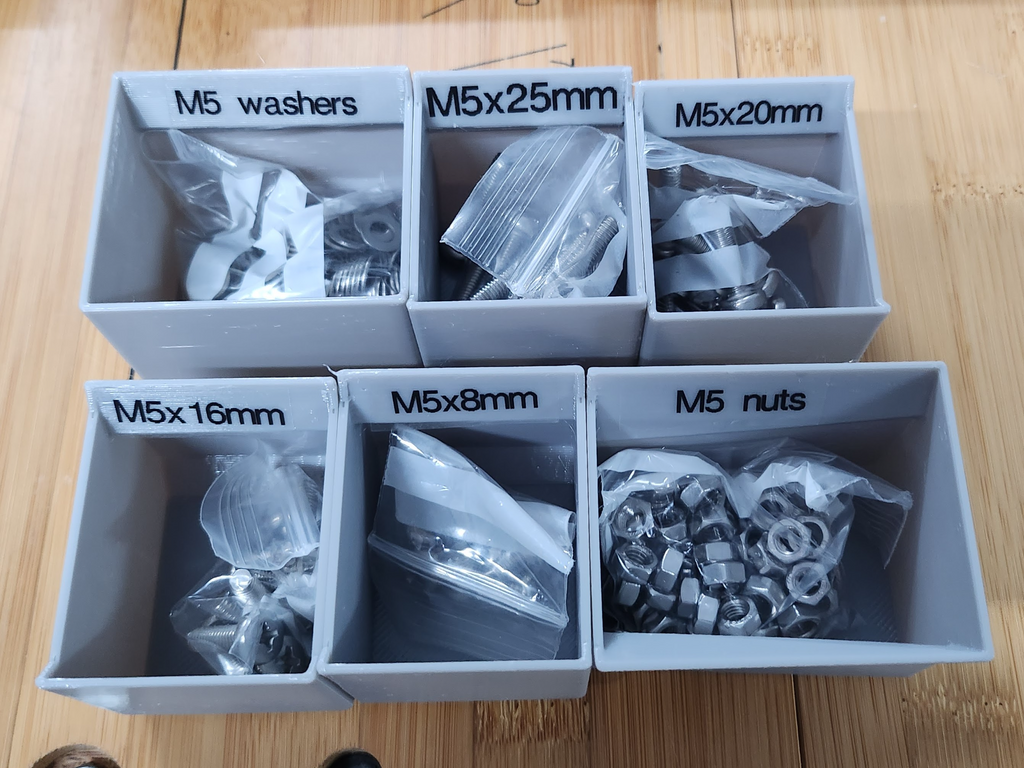 Packout low profile center bins, configurable
