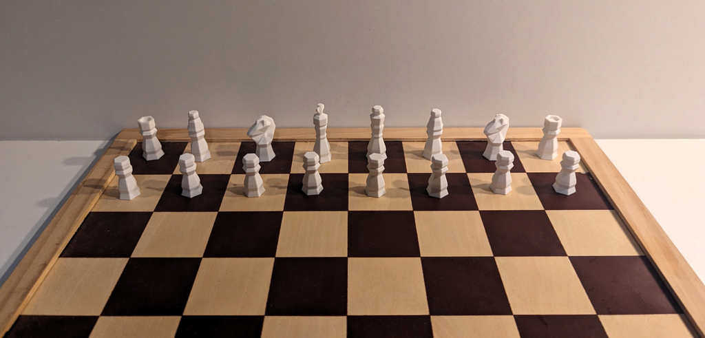 Polygon chess set