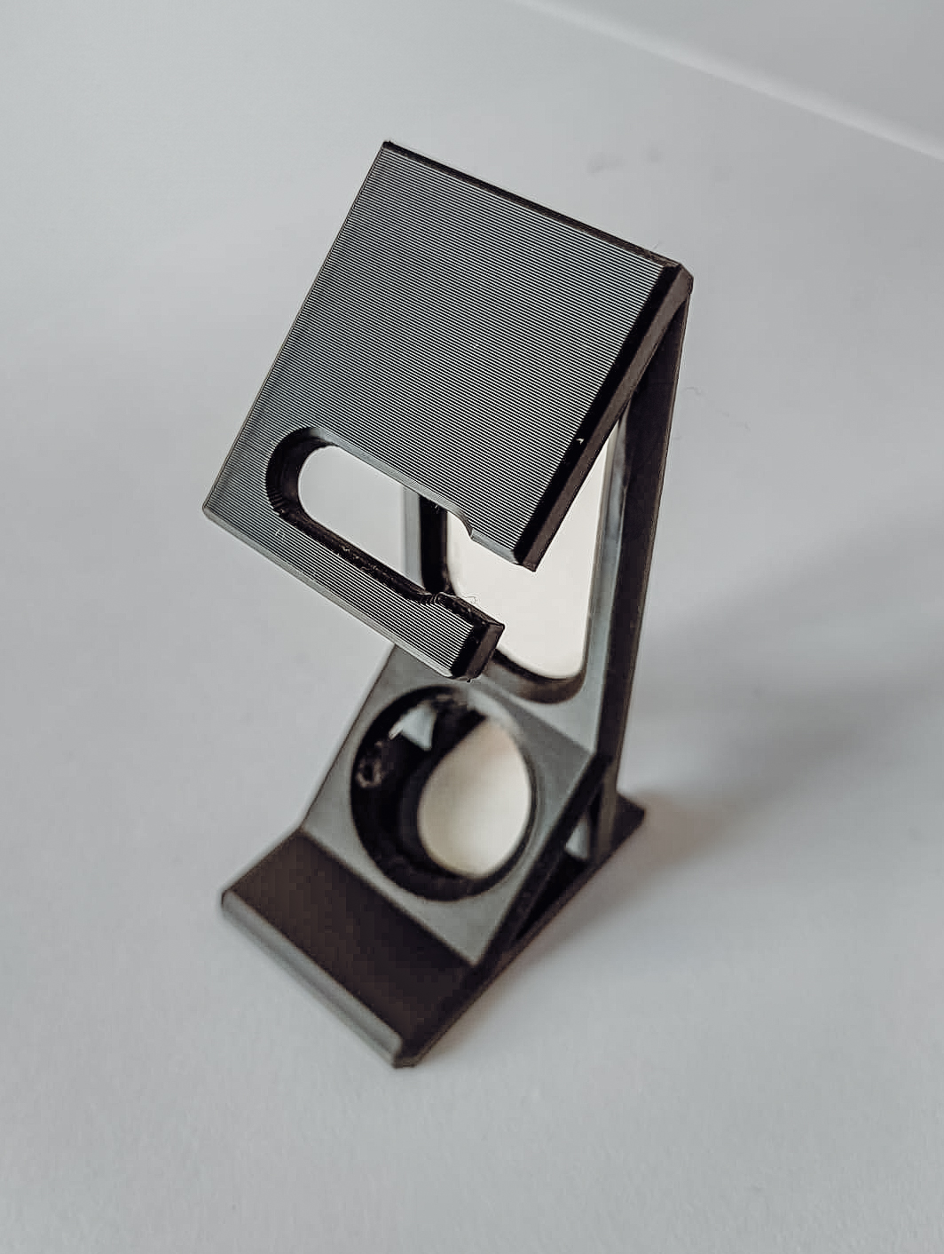 Cmf Watch pro 2 holder and charging station