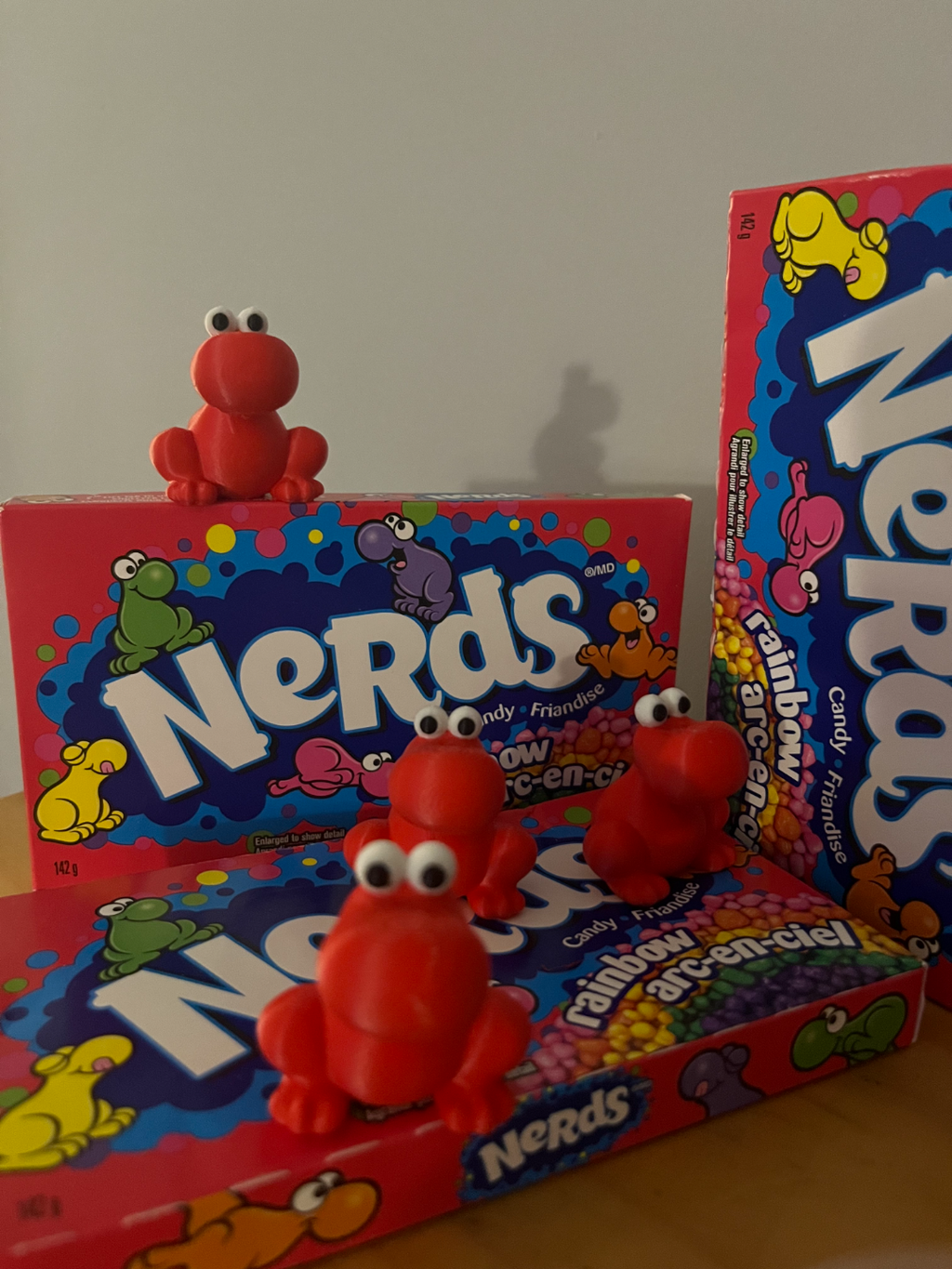 Wonka Nerds candy character 3 - skipping