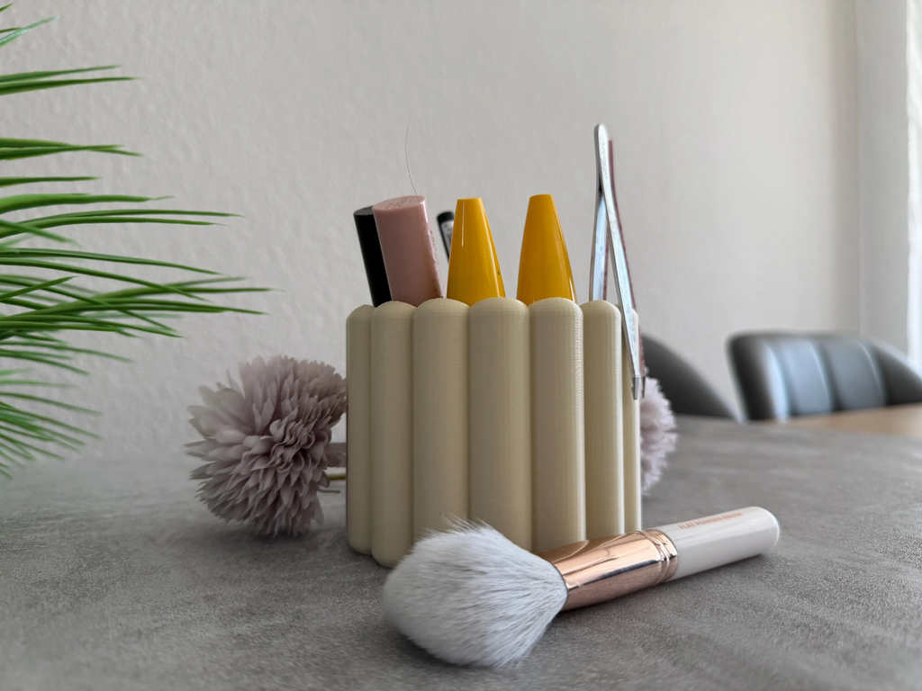 Kosmetik- Blumentopf