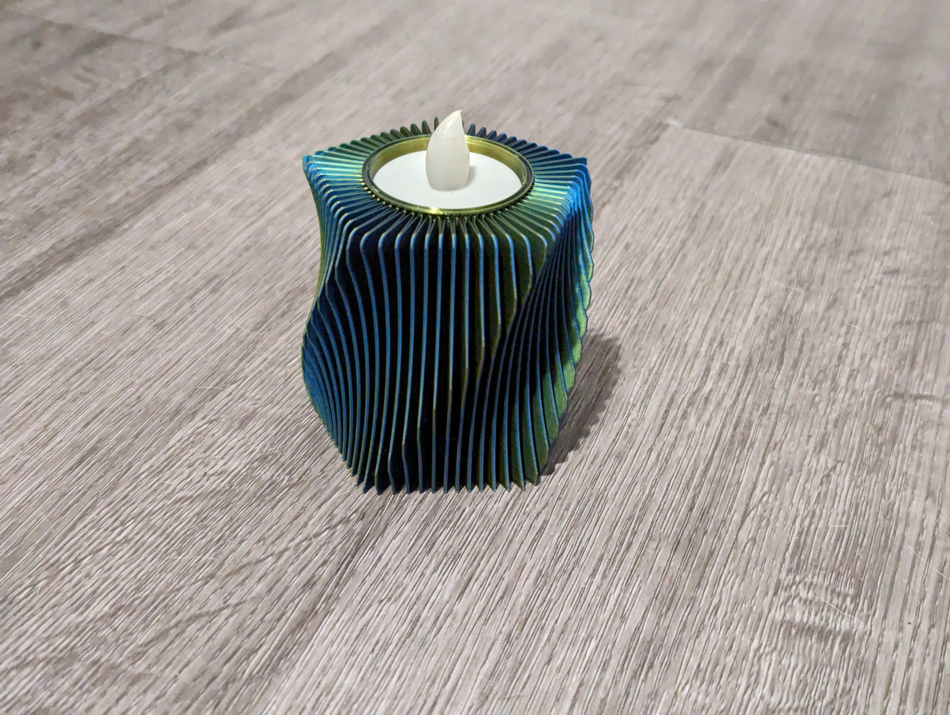 Tealight Holder