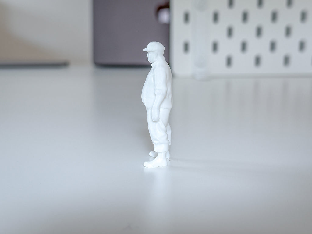 Miniature Man/Worker for your Diorama