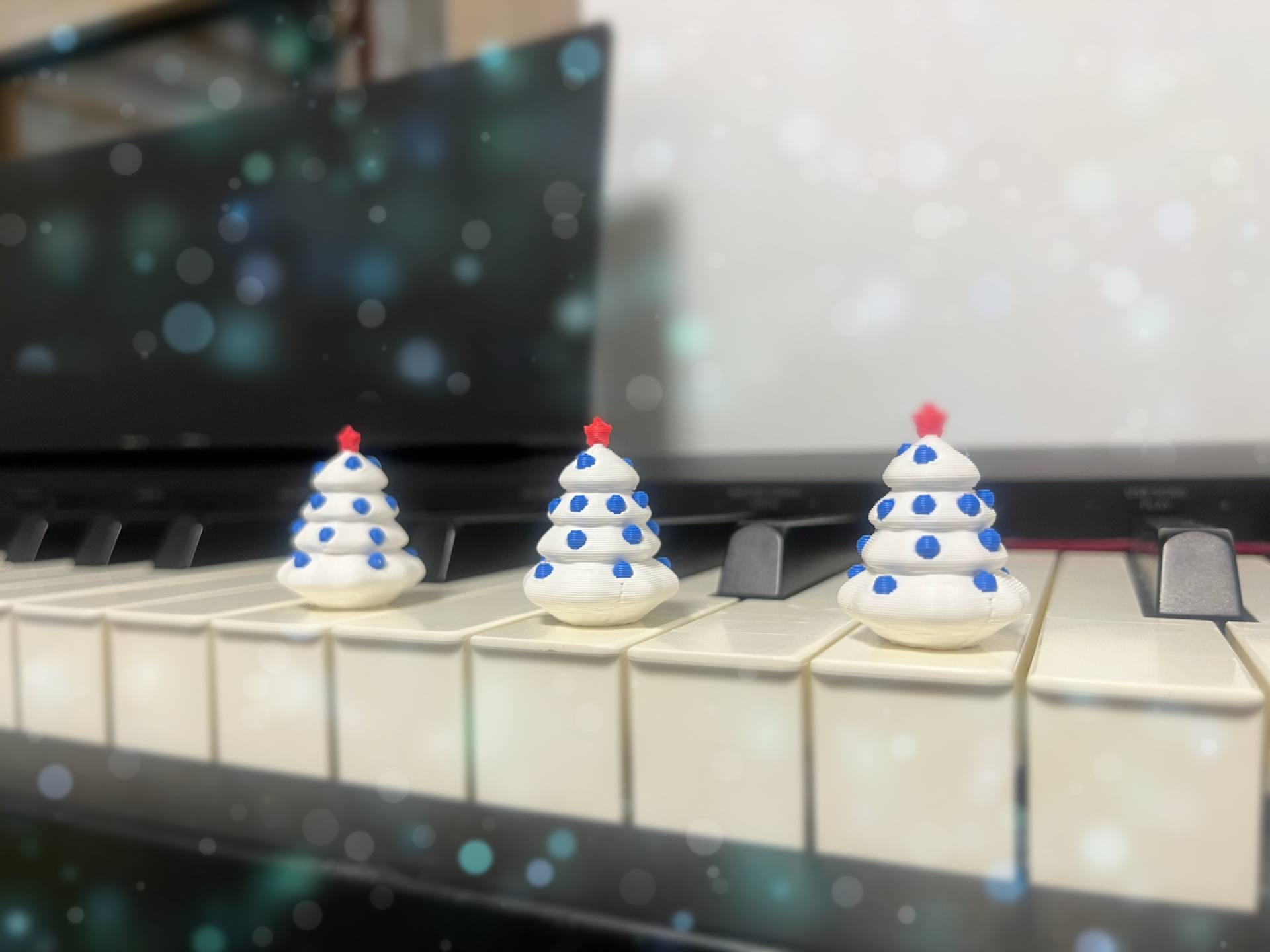 Festive mini Christmas tree AMS ready No supports