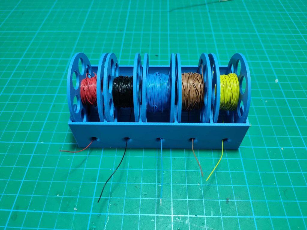 Simple Wire Dispenser / Thread dispenser