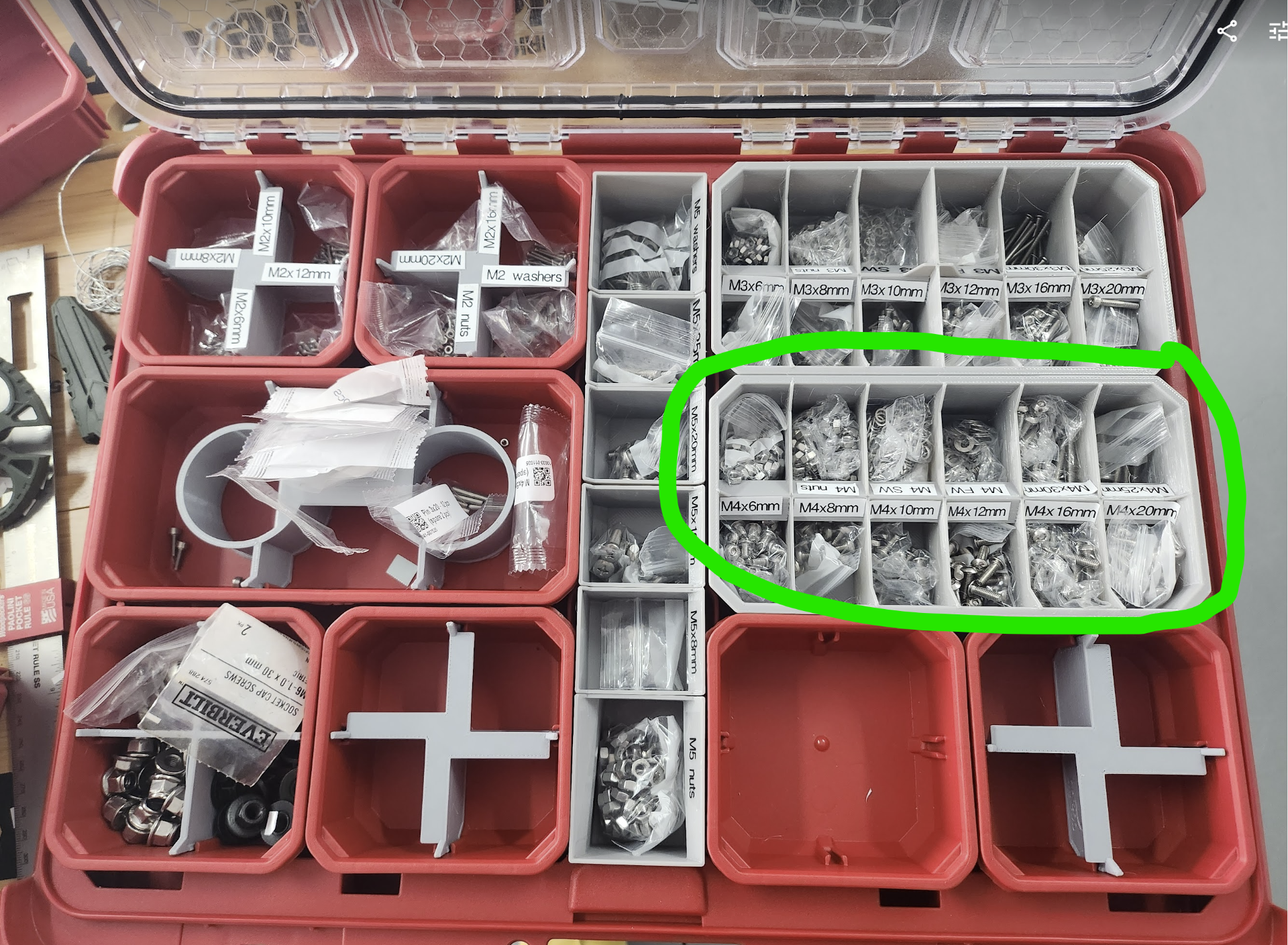 6x2 Ice cube tray Packout low profile center