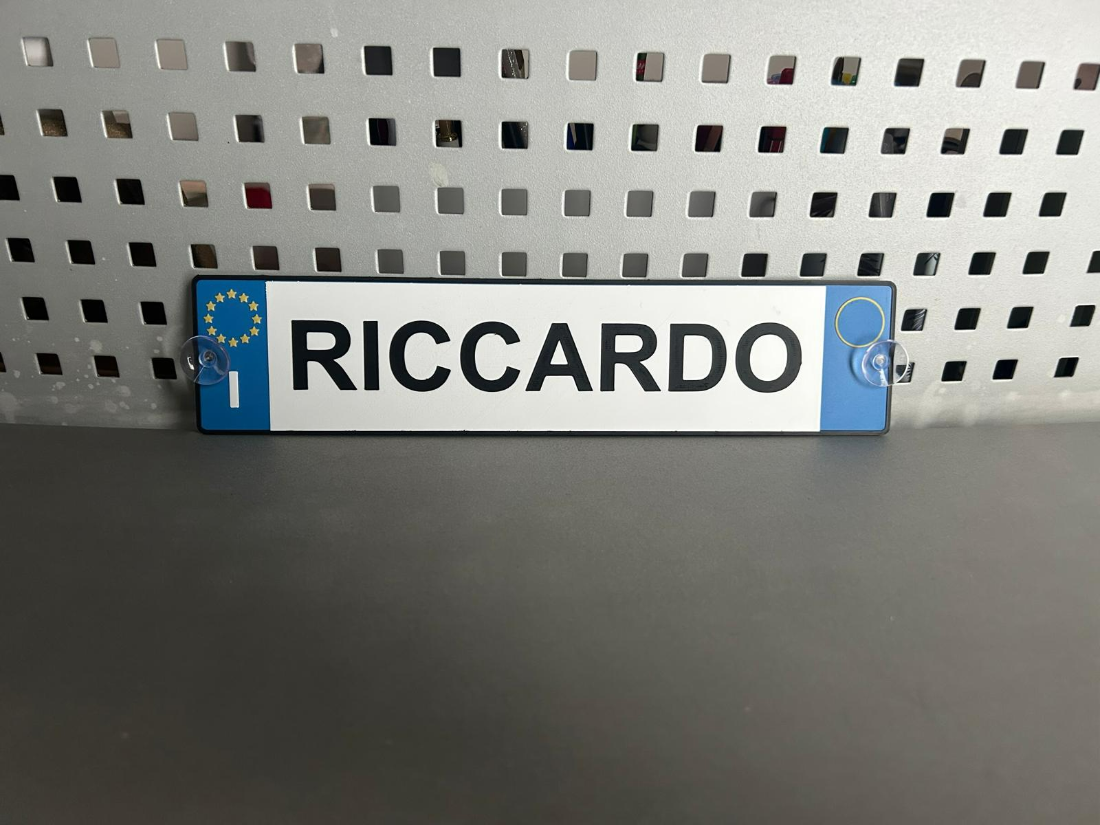 targa personalizzabile IT V3