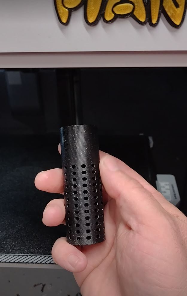 Dehumidifier hose drain filter cap