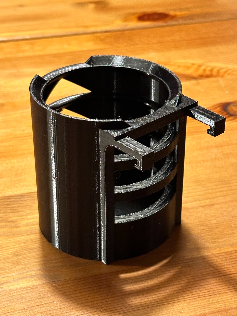 Drink holder & cooler for your car