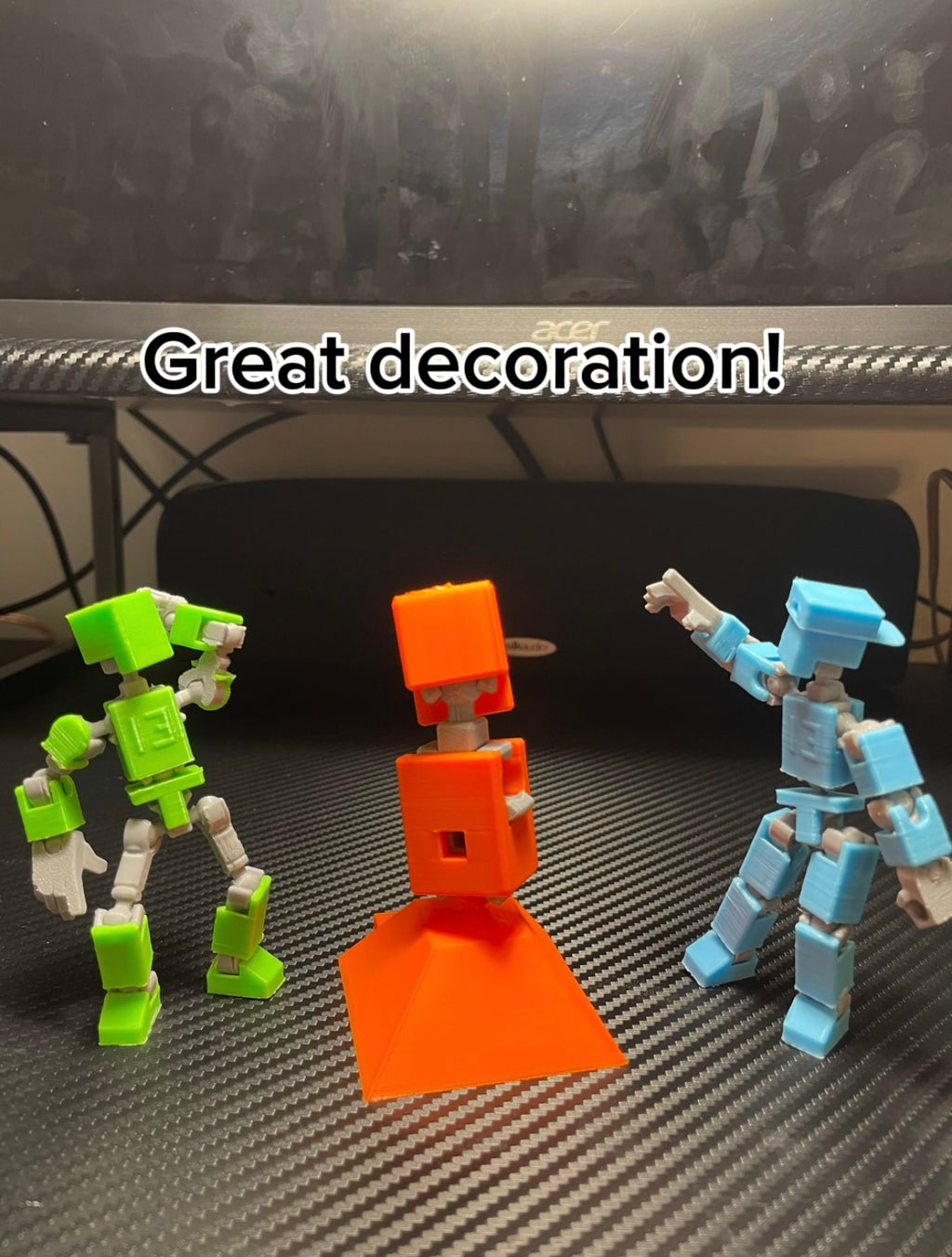Articulated mini 13 statue multi color