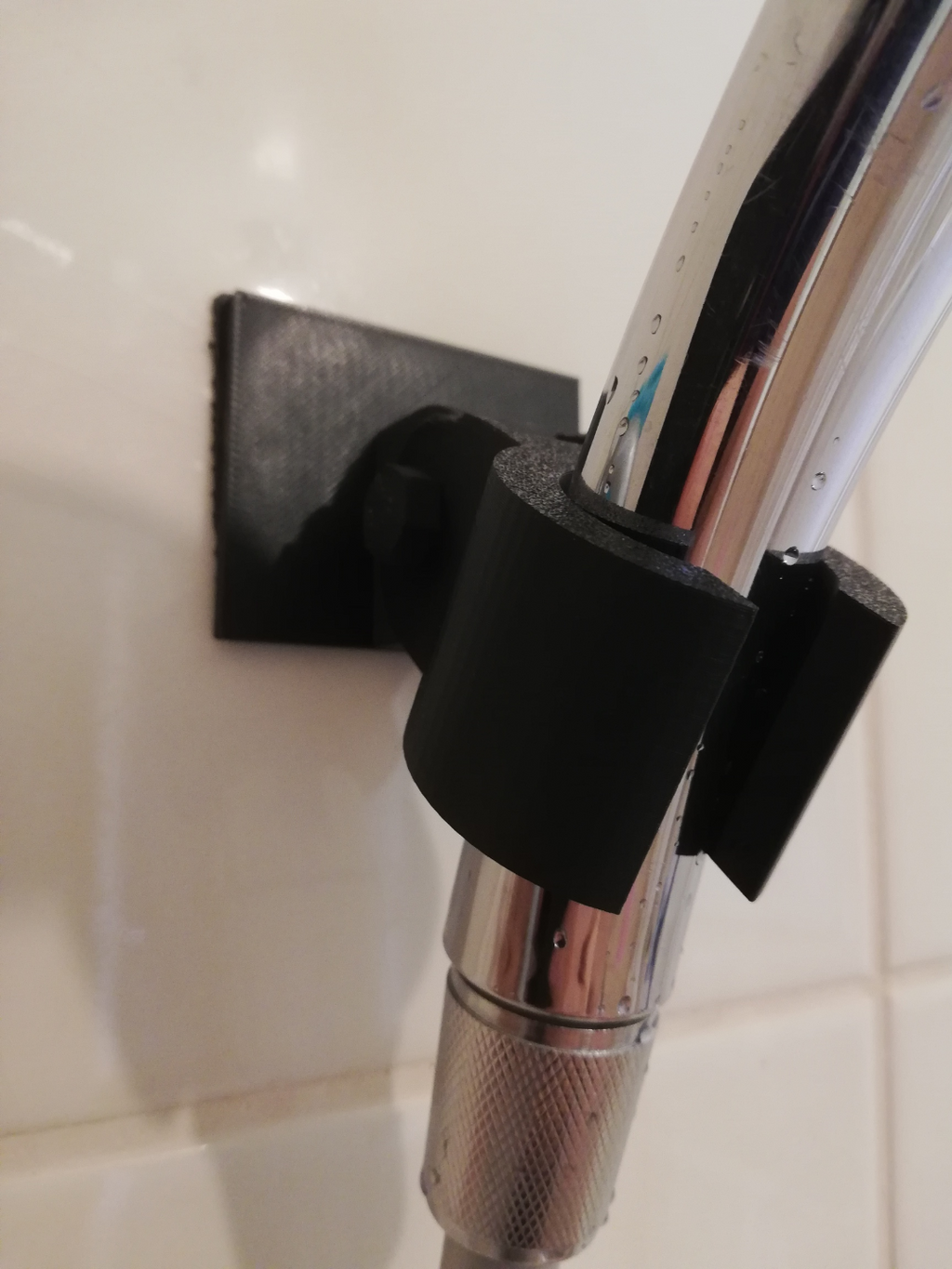 Adjustable Shower Head Holder