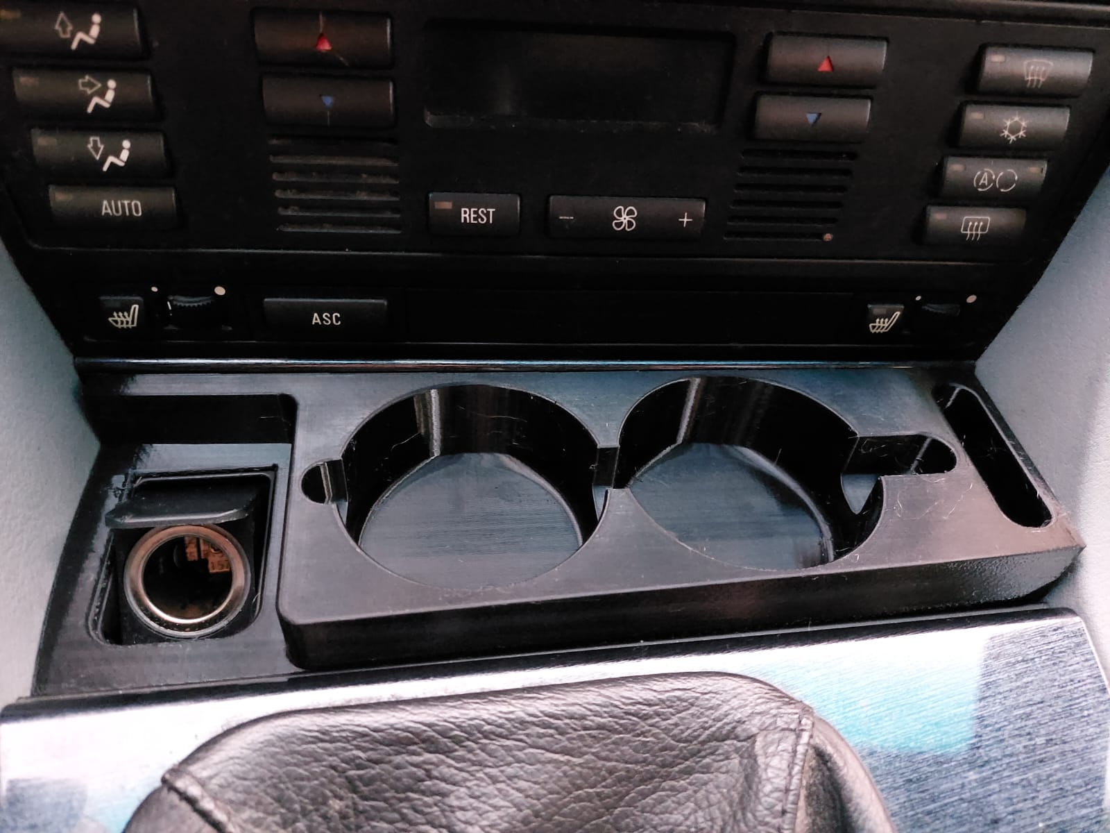 BMW 5-Series E39 Cup holder_insert v1 @NWORKS