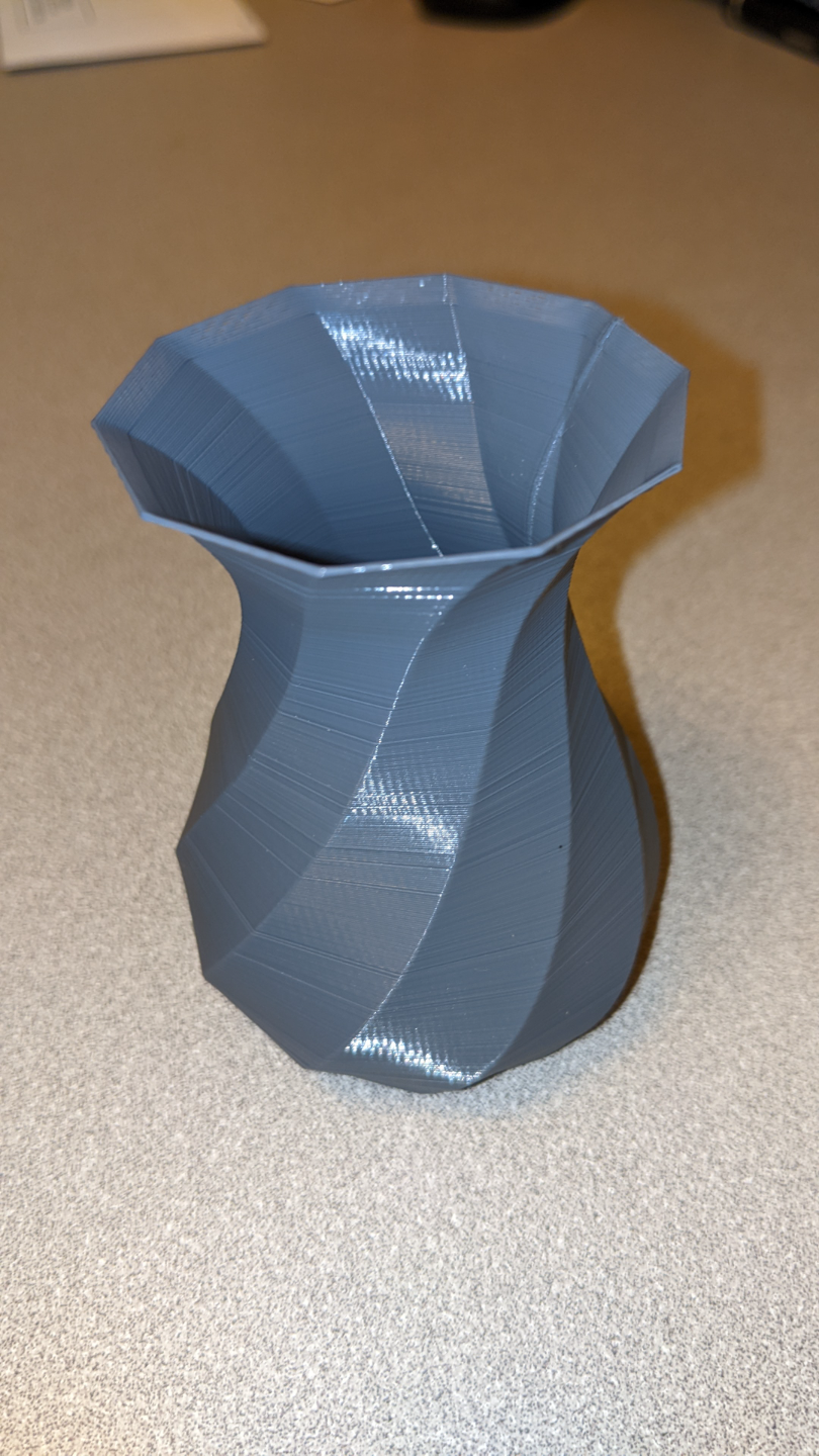 Simple Twisted Vase