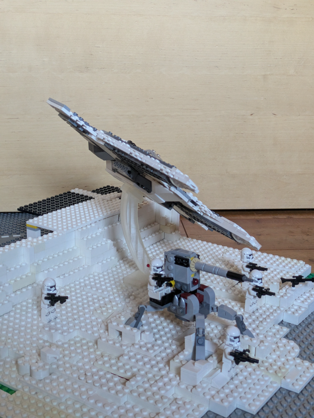 starwars brick spaceship stand for build Plates