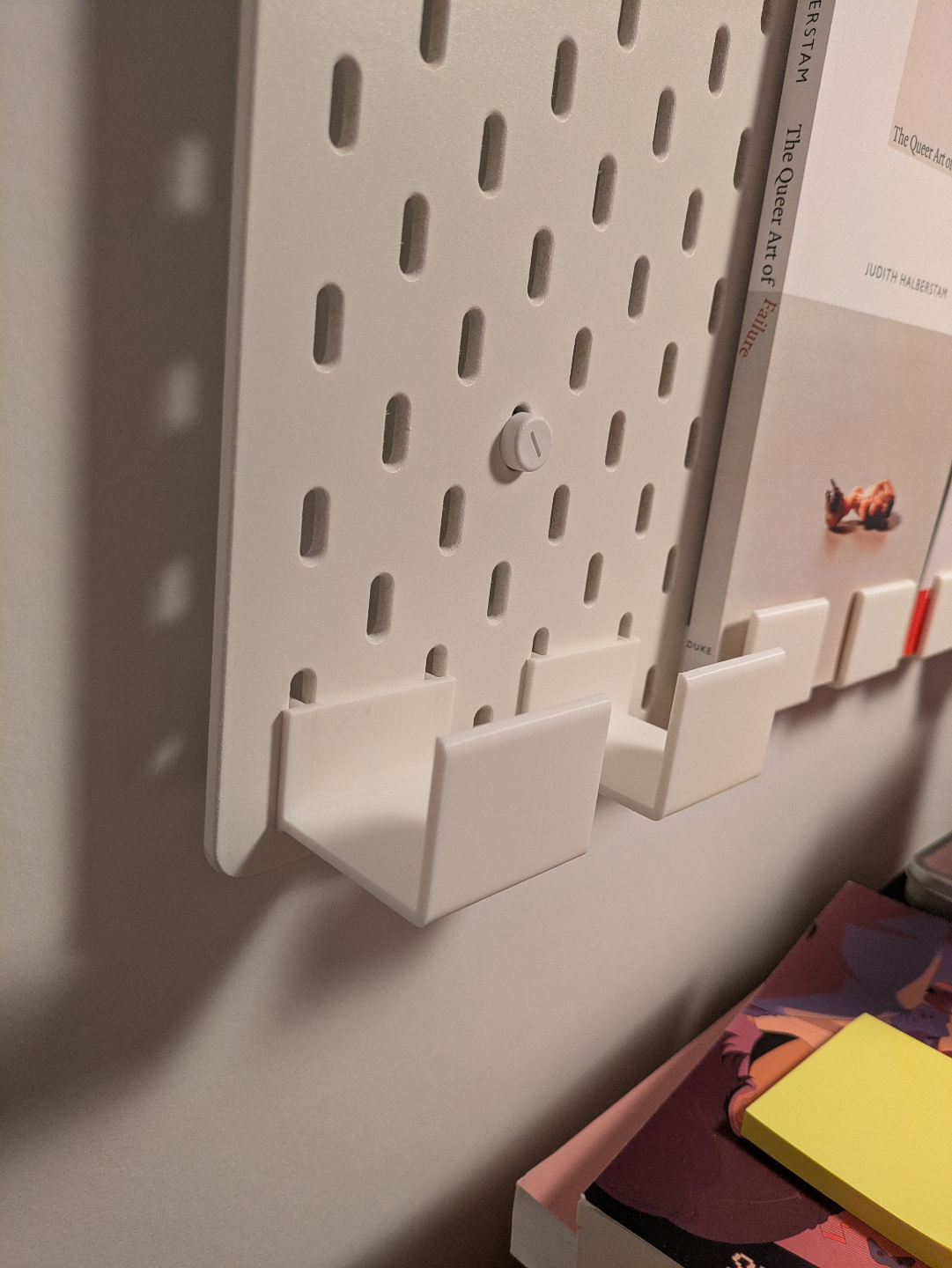 Book holders for IKEA SKADIS (3 sizes)