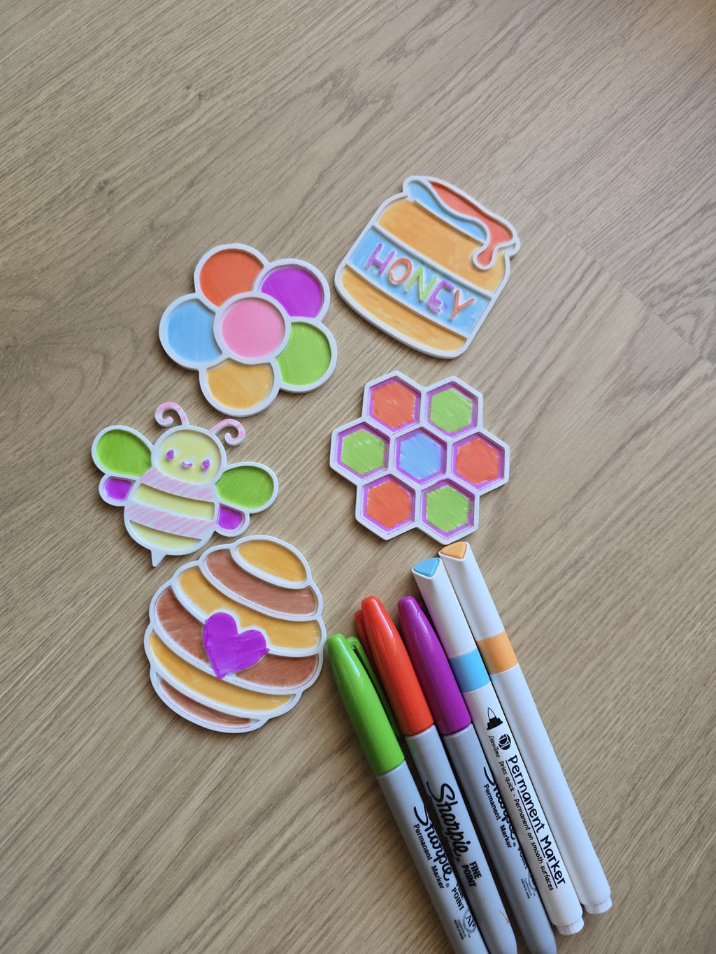 Cute Bee Honey Hive Comb Coloring Set Color