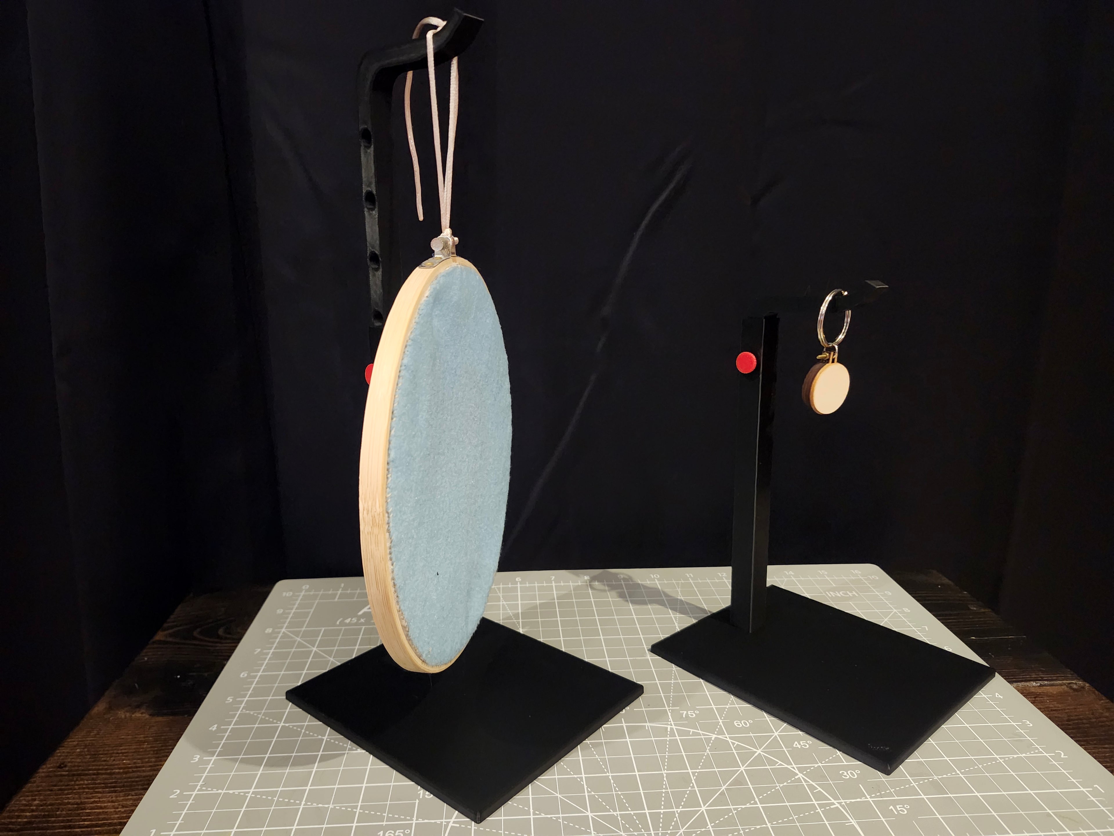 Item Display Stand