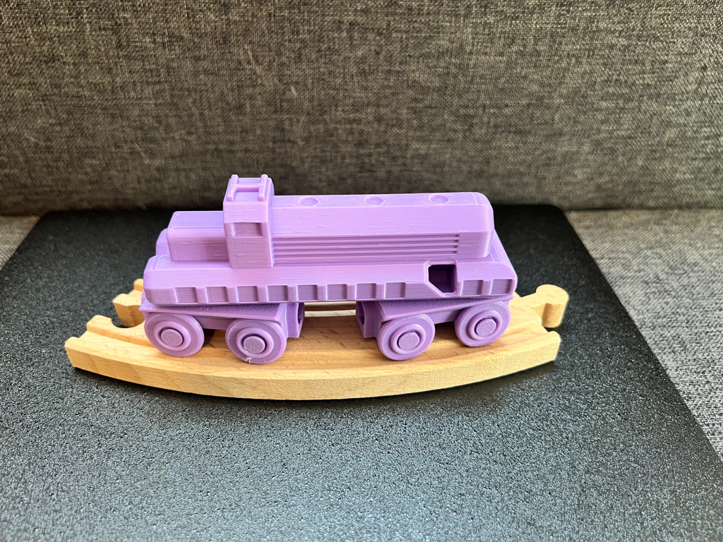 Toy Train w/ integrated Whistle (brio compatible)