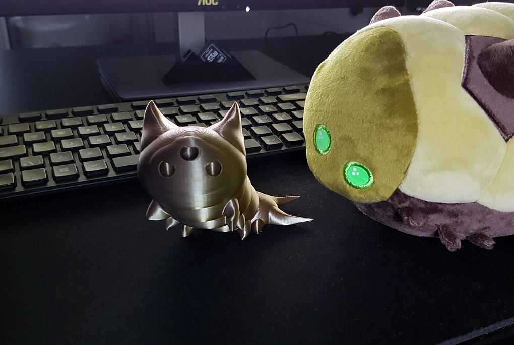 Chibi Hive Worm