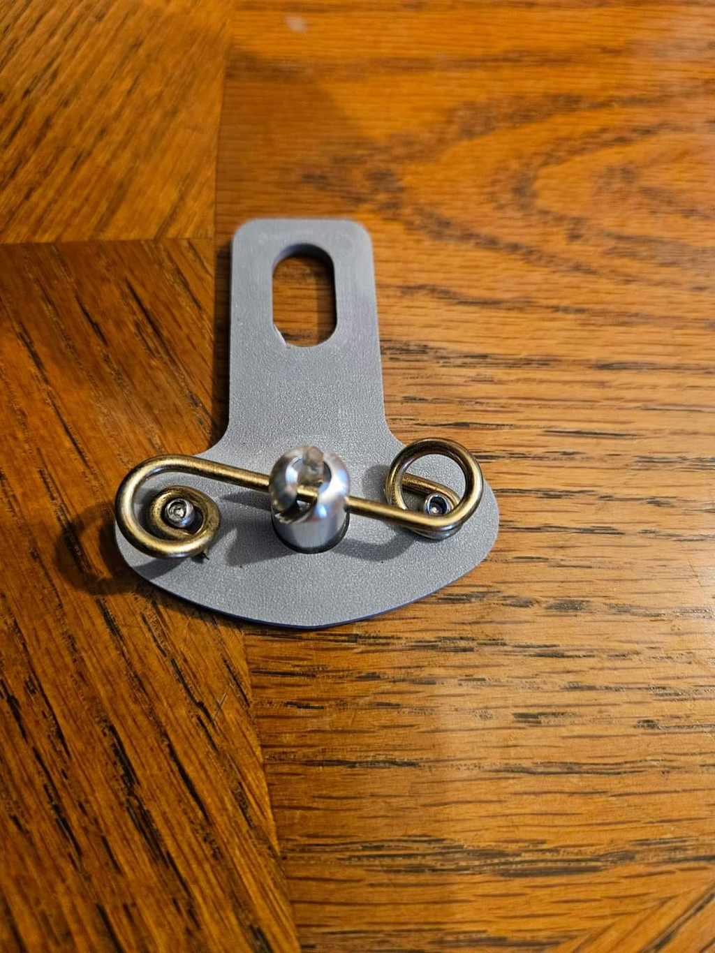 Automotive dzus fastener bracket 7/16